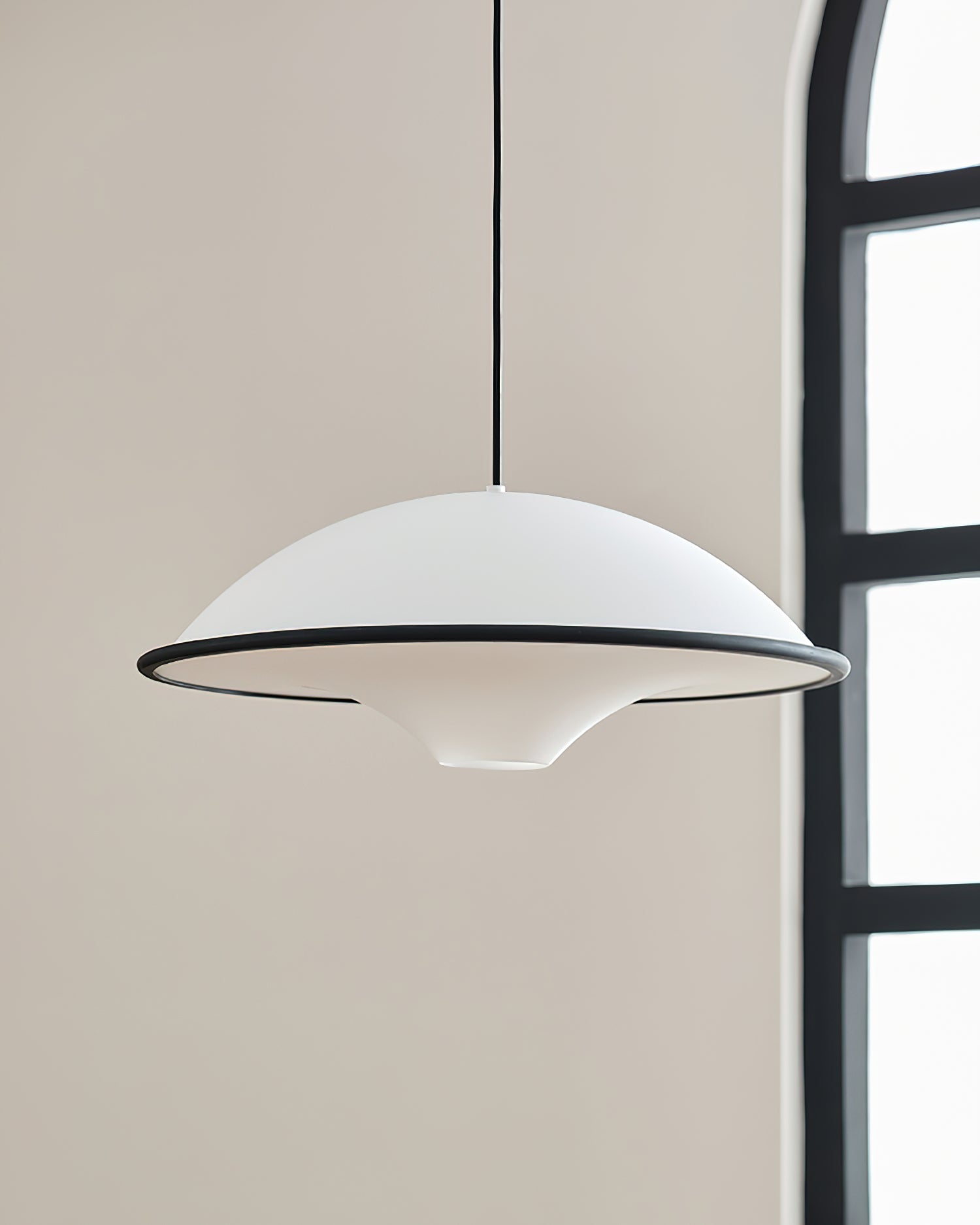 Living room Modern Pendant Light with Hanging Design